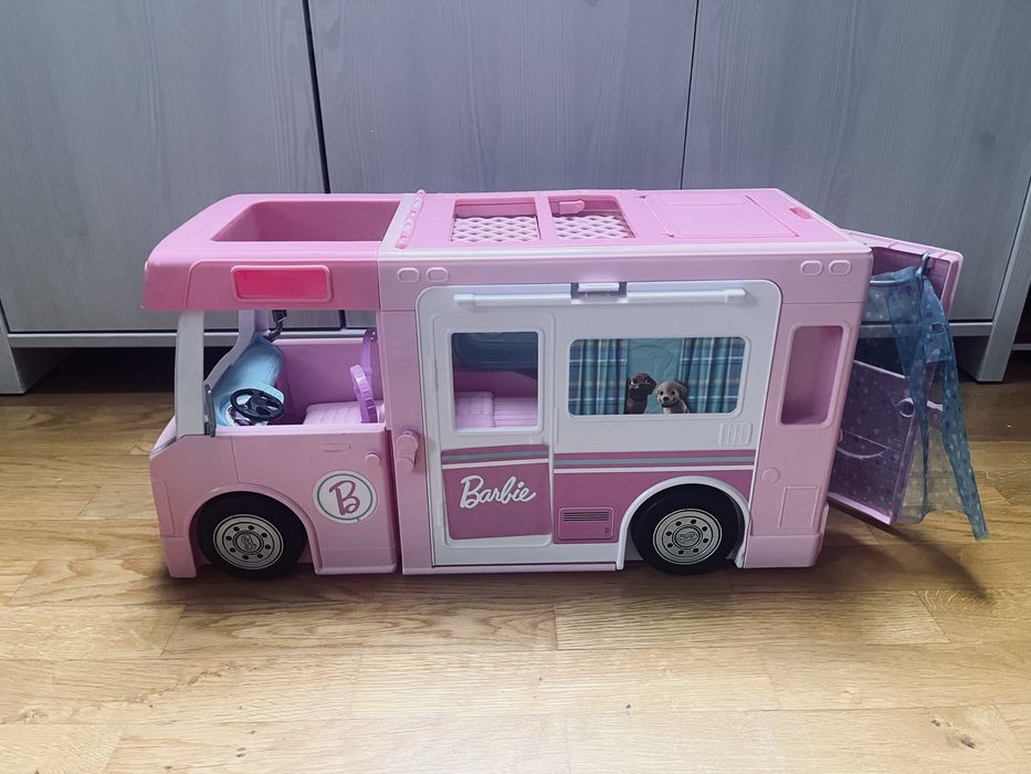 Kamper dla barbie