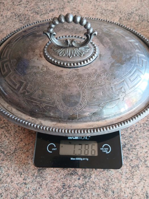 ..Посрібленна. Ручна вибивка. Посрібленна