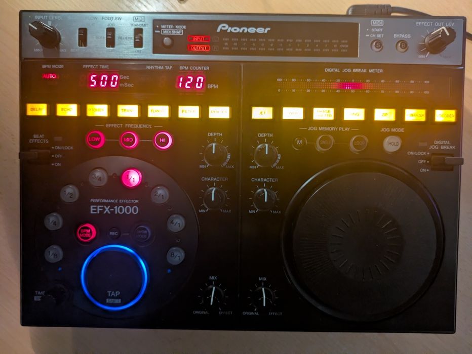 Легендарний Ефктр  Pioneer EFX-1000. Гарний стан.+ Сервiс Лайтек.Торг