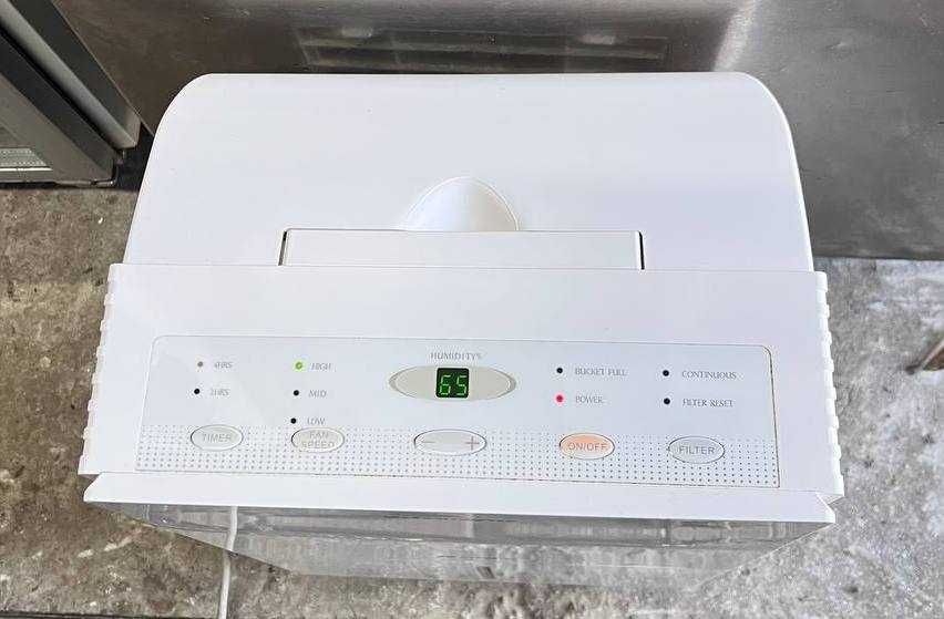 Осушитель воздуха бу Gree Польша для кафе ресторана бассейна склада