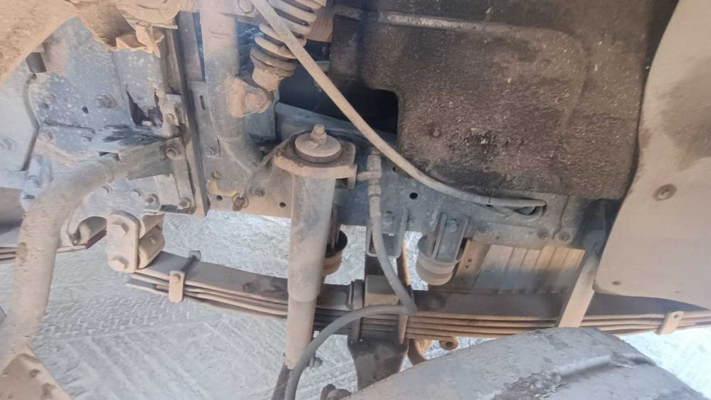 Самоскид MAN 35.364 з місцем за кабіною під грейфер кран маніпулятор