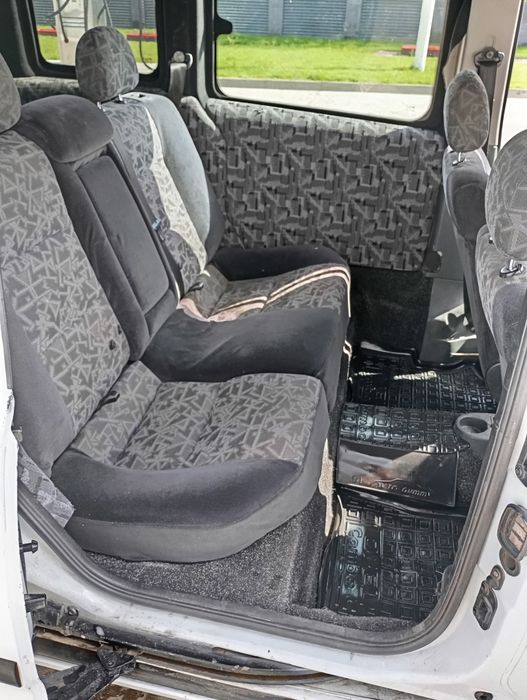 Продам Opel Combo 1.3д 2006р в гарному стані.