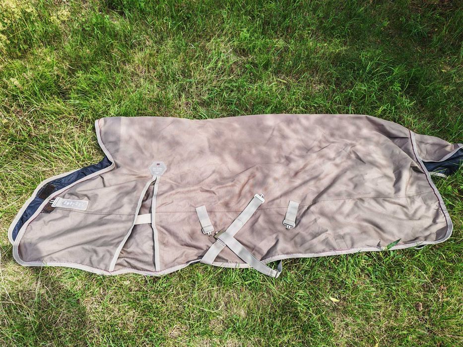 Feliks Bühler derka padokowa z wysokim kołnierzem Rain Shield, 200 g