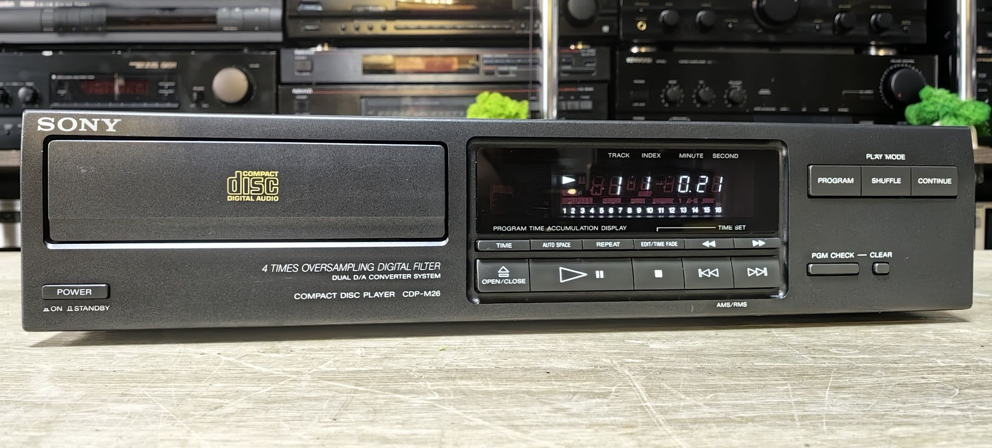 CD-програвач Sony CDP-M26
