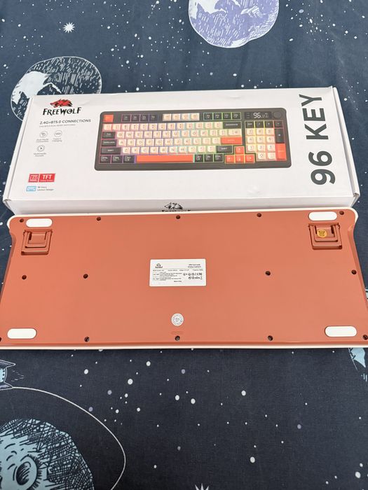 Беспроводная Клавиатура FREEWOLF M96 мембранка