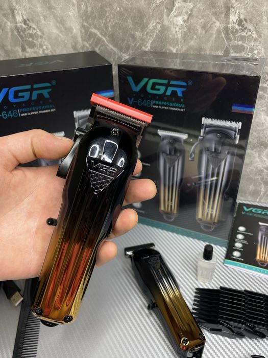 VGR V-646 | Професійна машинка для стрижки та триммер 2 в 1