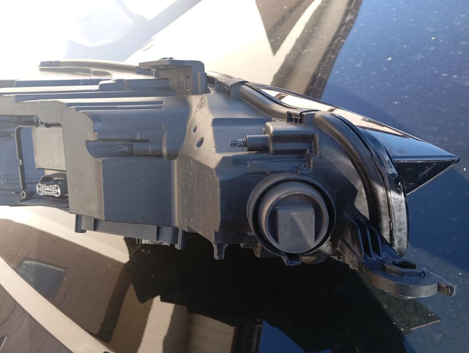 Lampa lewa full led Audi A5 wersja USA