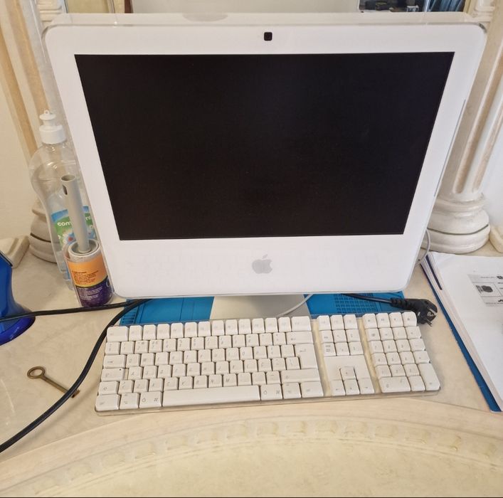 Computador da Apple a funcionar 100%