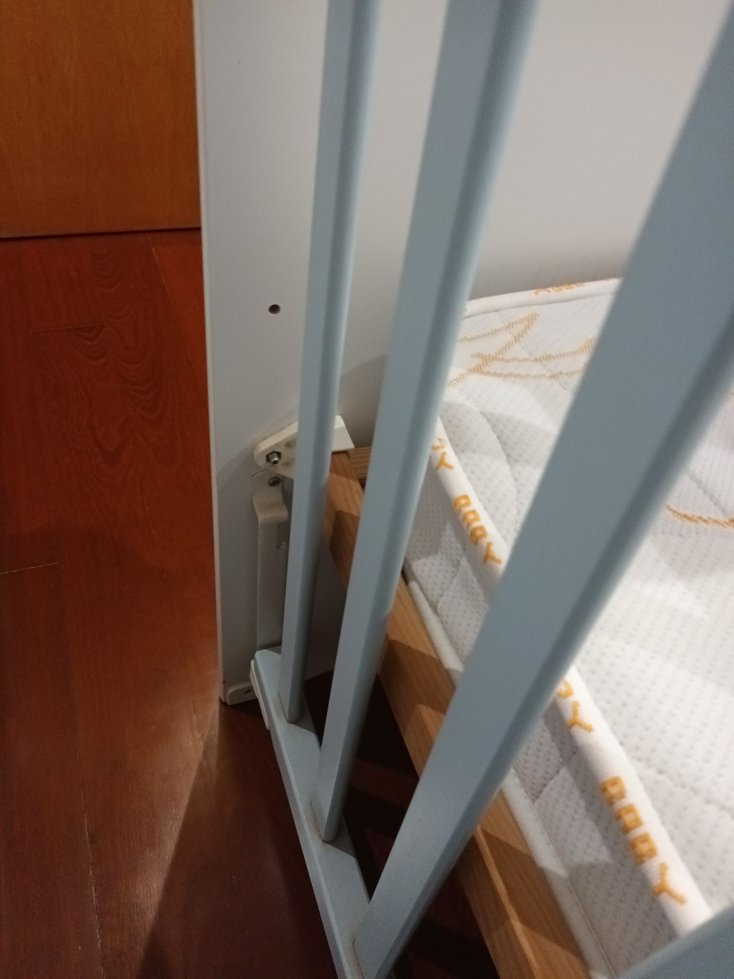 Cama de criança da zippy
