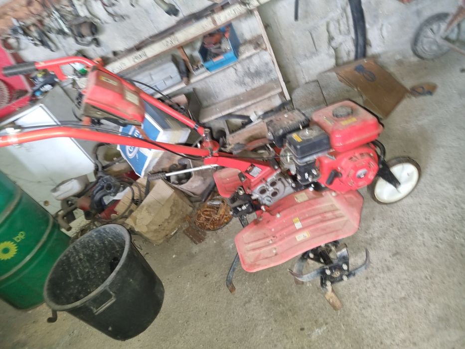 Moto cultivador a gasolina