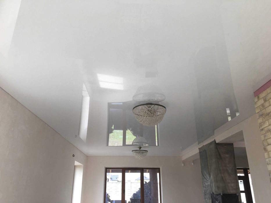 НАТЯЖНІ СТЕЛІ . Монастерище