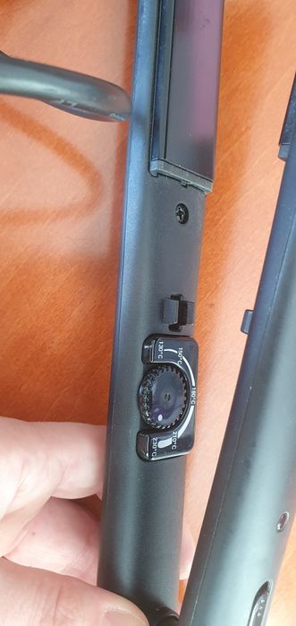 Alisador de Cabelo Rowenta – Em Bom Estado