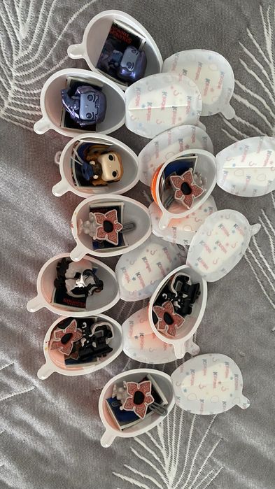 Kinder Joy “Stranger things”
