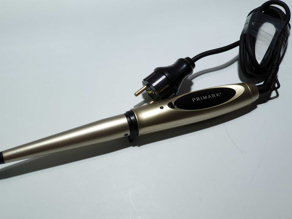 плойка конусна Primark