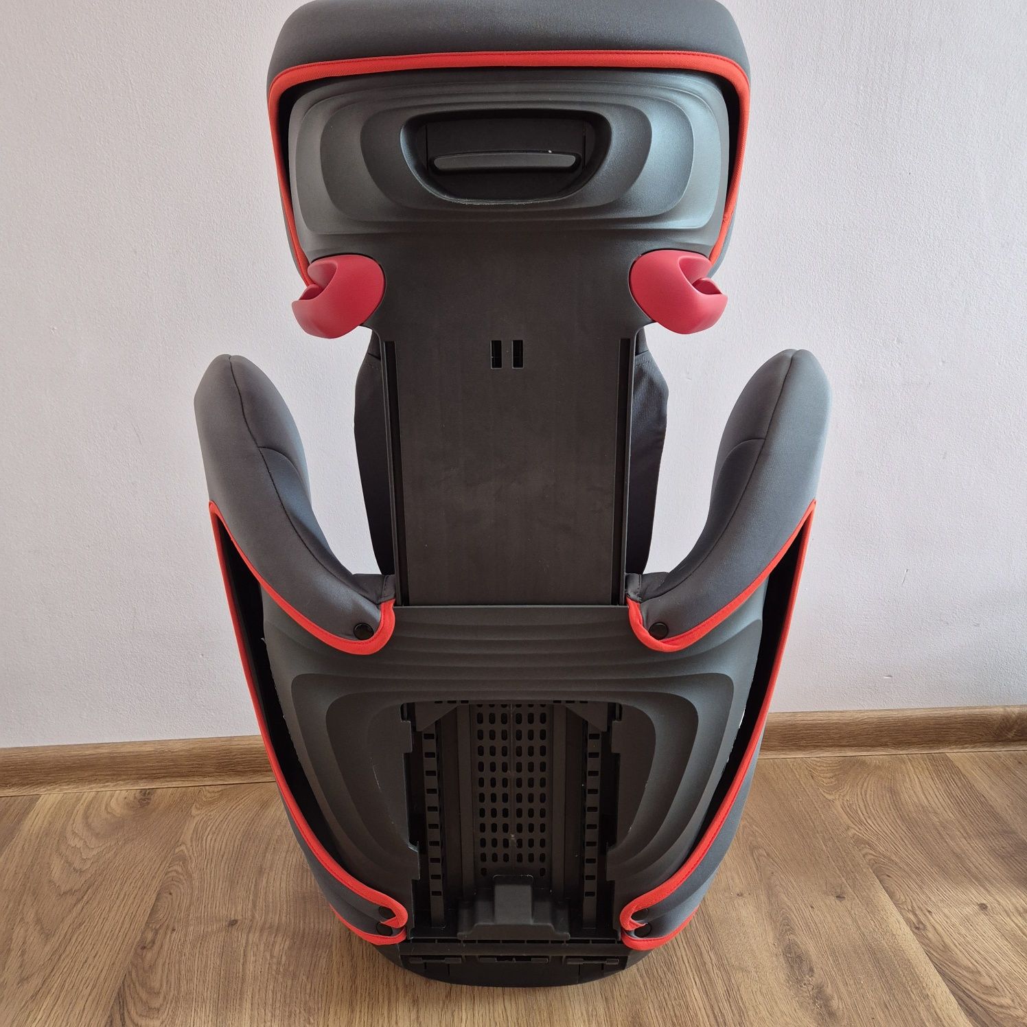 Cybex solution bfix universal 15-36 uszkodzony
