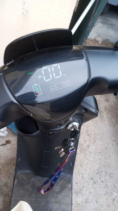 Mota elétrica preta