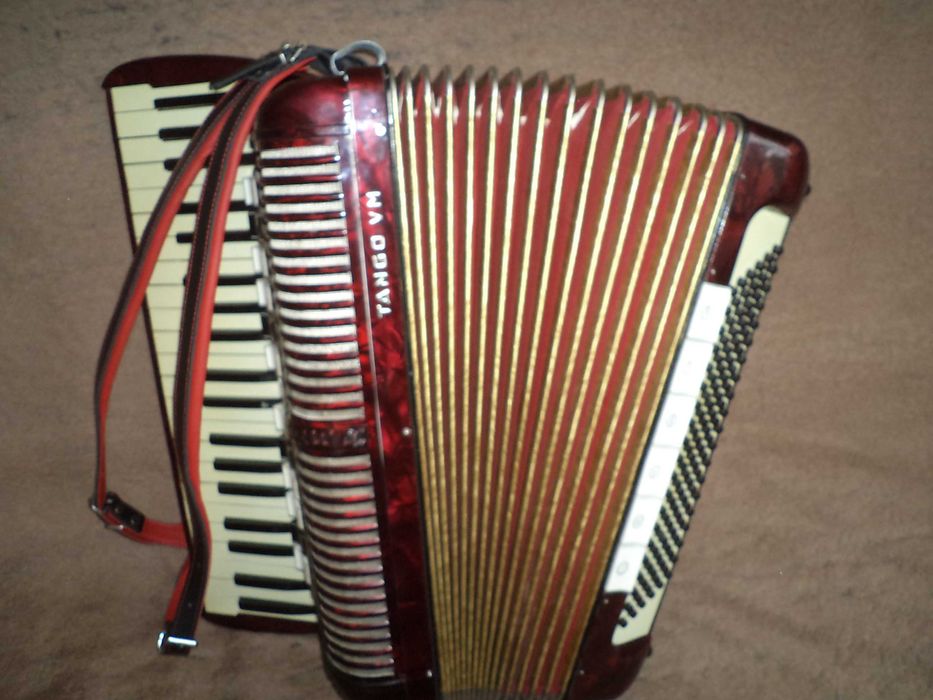Akordeon Hohner Tango V M