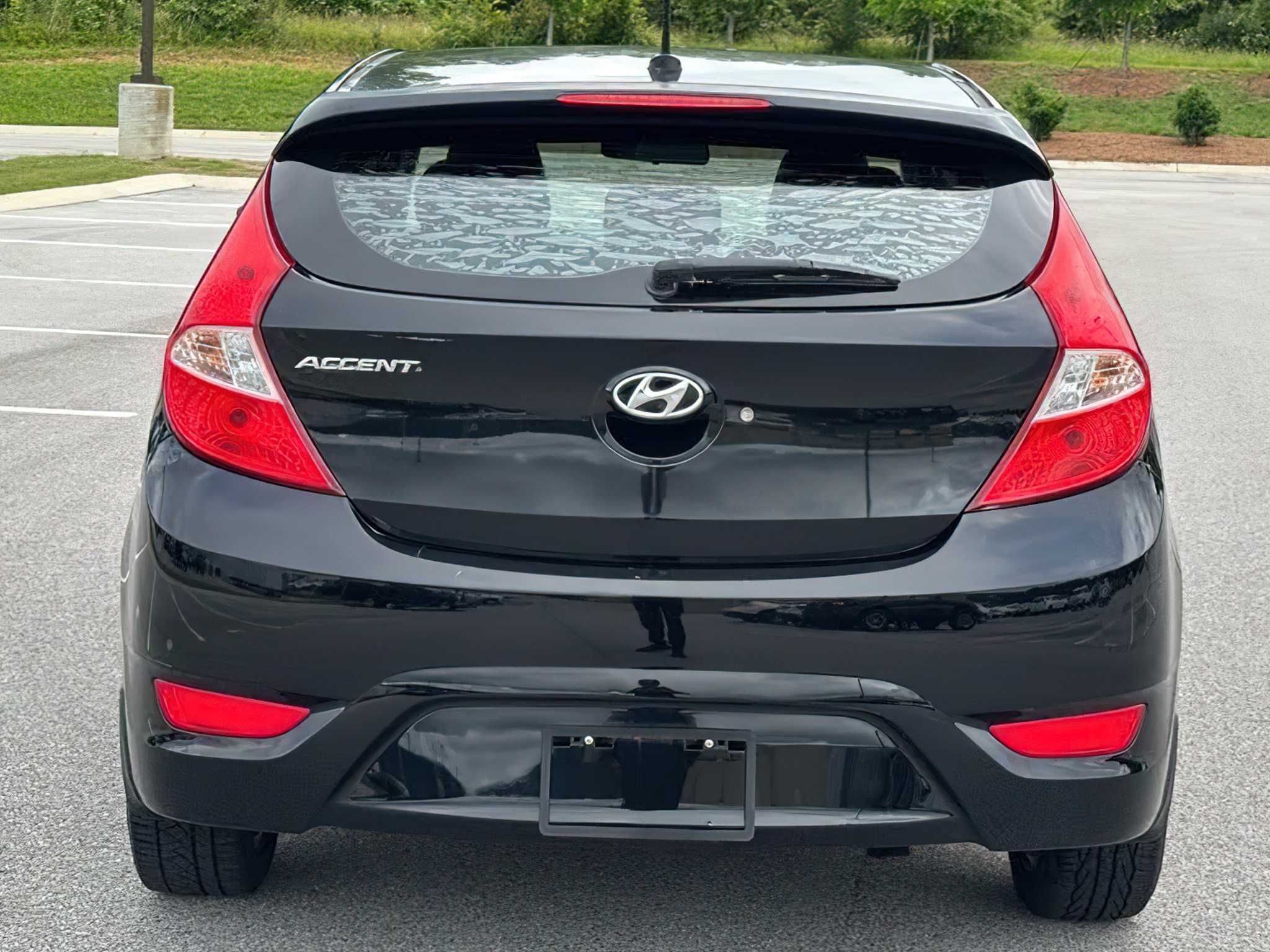 Hyundai Accent 2015