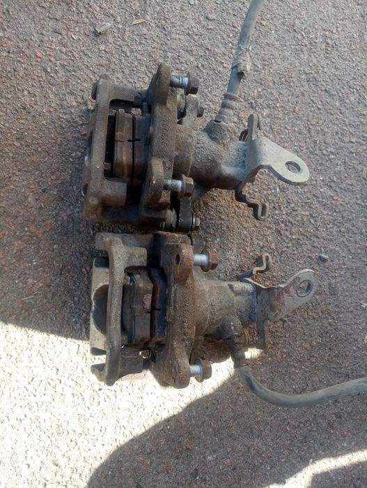 Супорта задні на Geely Engrand ec7