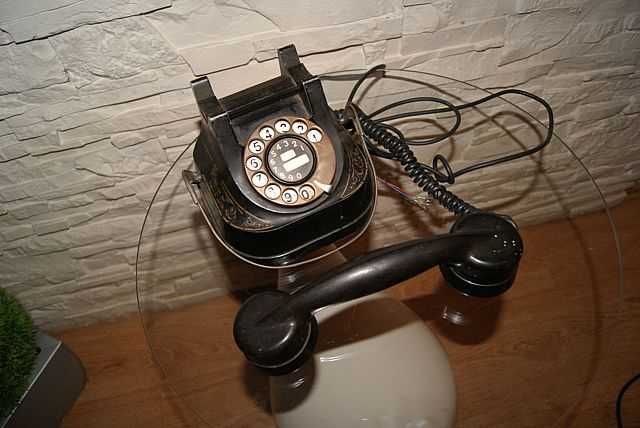 Telefon Bell Telephone MFB Company bakelit