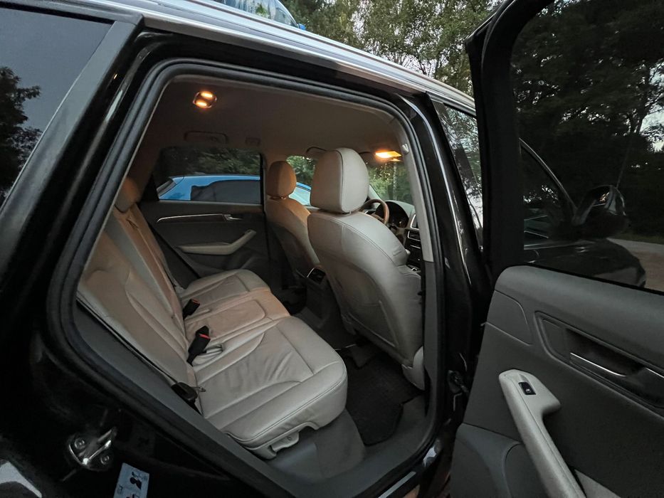 Sprzedam Audi Q5 2.0 tdi