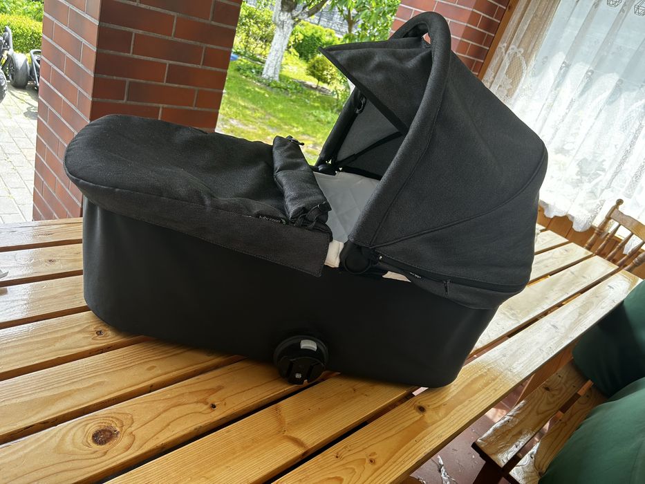 Gondola Deluxe do wózka Baby Jogger, czarna, UV 50+
