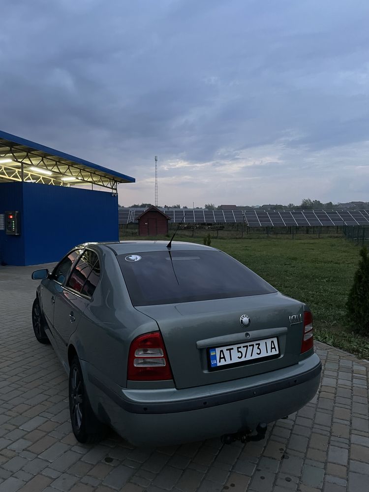 Продається шкода октавія 2002 рік