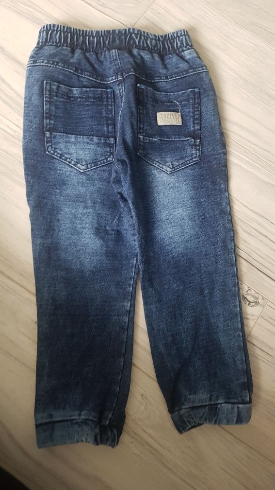 Spodnie jeans 86-92