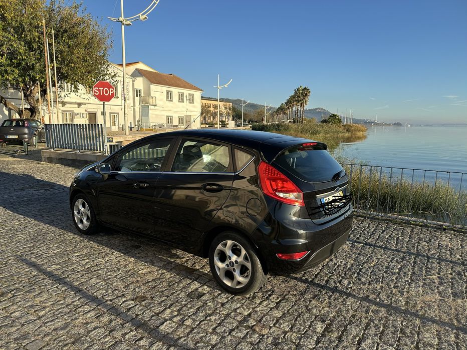 Ford Fiesta 2010 – Muito estimado