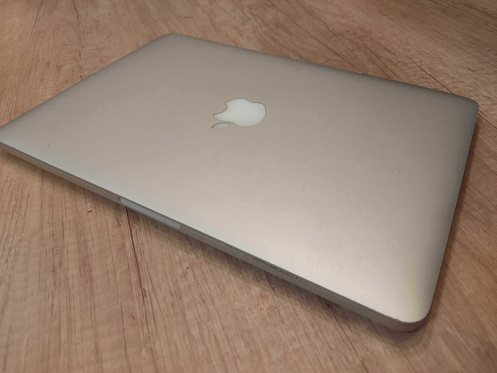 MacBook Pro 13' | 8 GB RAM | 128 GB | I5 2014 z gwarancja 6 miesiecy