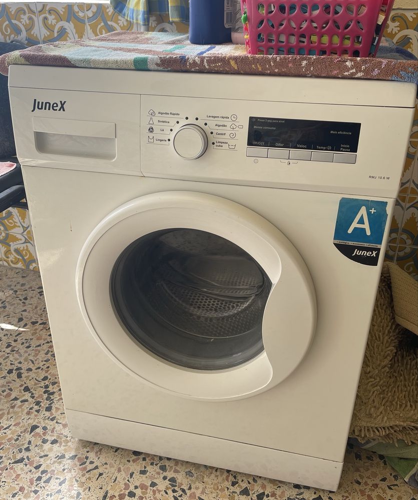 Maquina de lavar roupas 6k