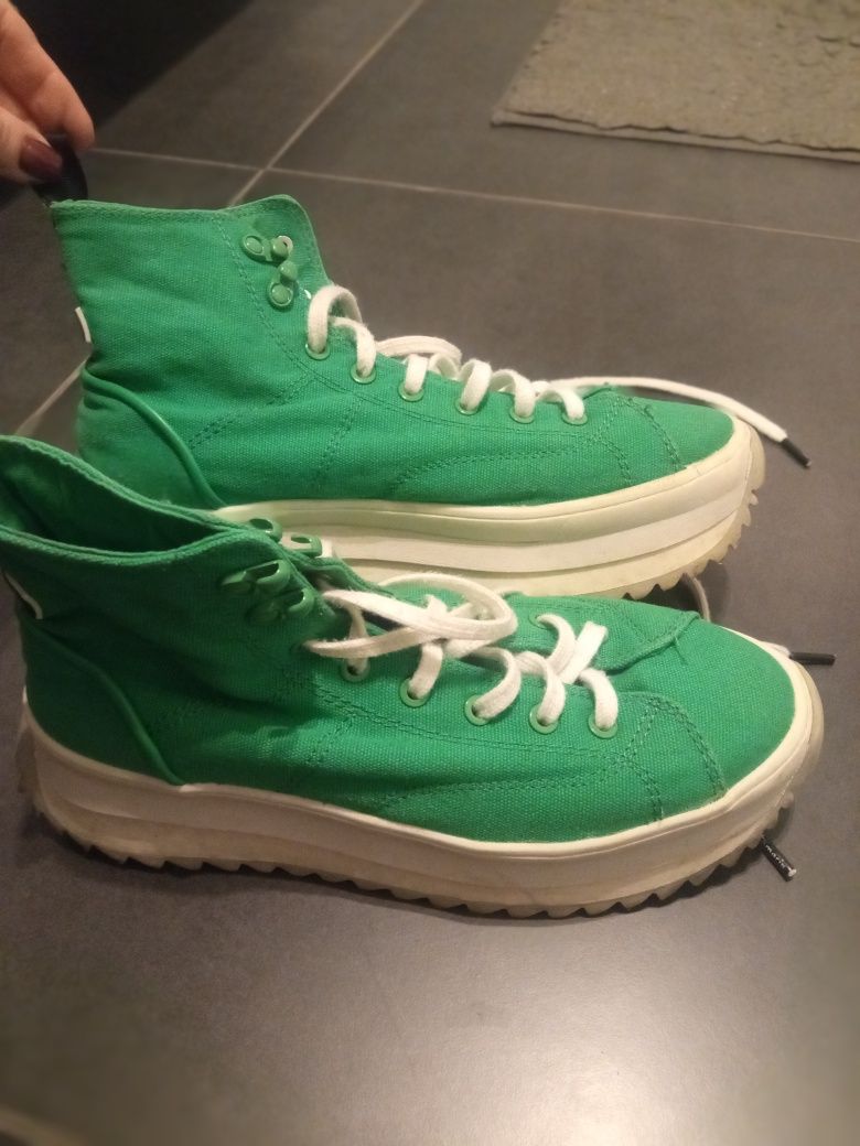 Buty sneakersy Tamaris zielone rozmiar 38-39