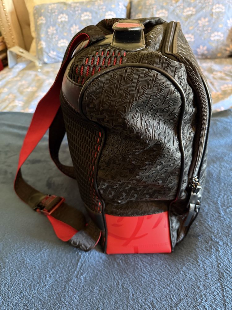 Mochila da Marca Christian Louboutin