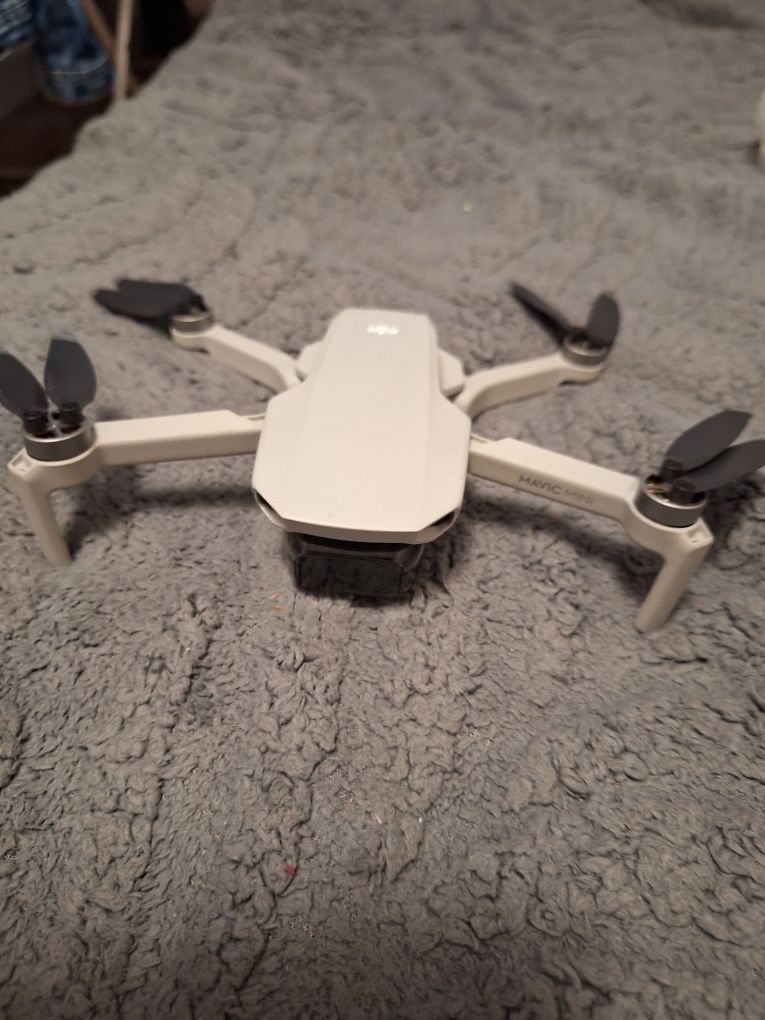 Dron dji Mavic mini