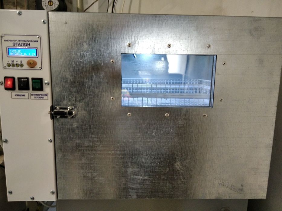 Інкубатор єталон 100 курячіх