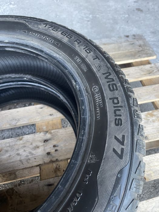 Opony zimowe /15/65/175 komplet 2 szt uniroyal