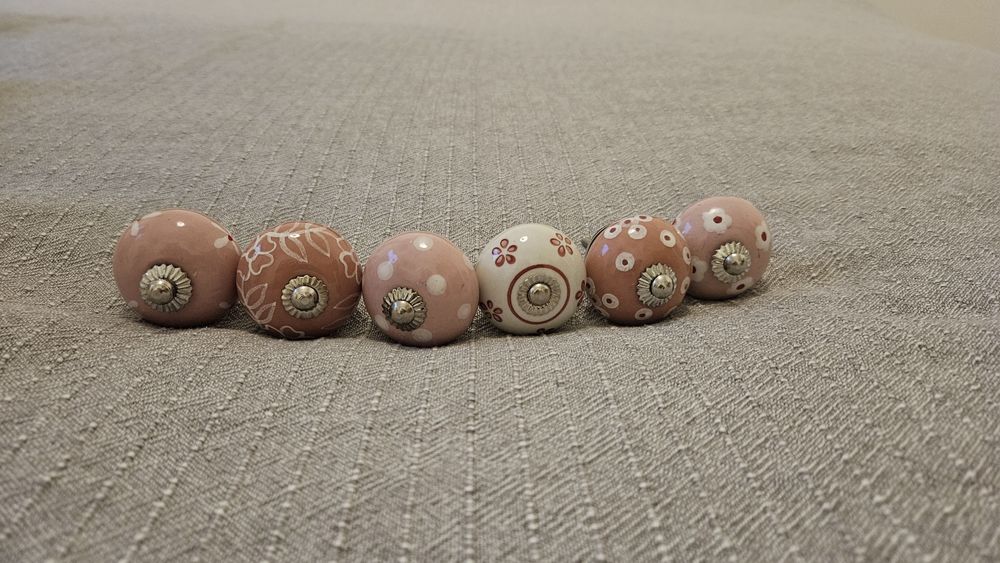 Gałki uchwyty ceramiczne. Zestaw 6 szt
