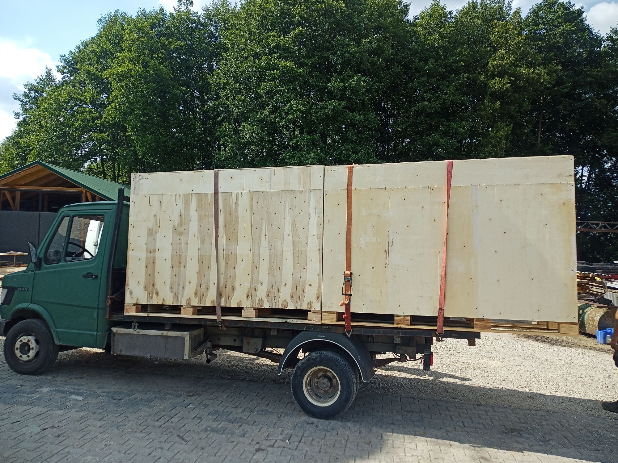 Drewno ISPM 15, IPPC skrzynie i palety specjalne, tarcica "fumigacja"