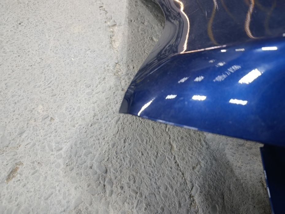 Кришка багажника Tesla model Y