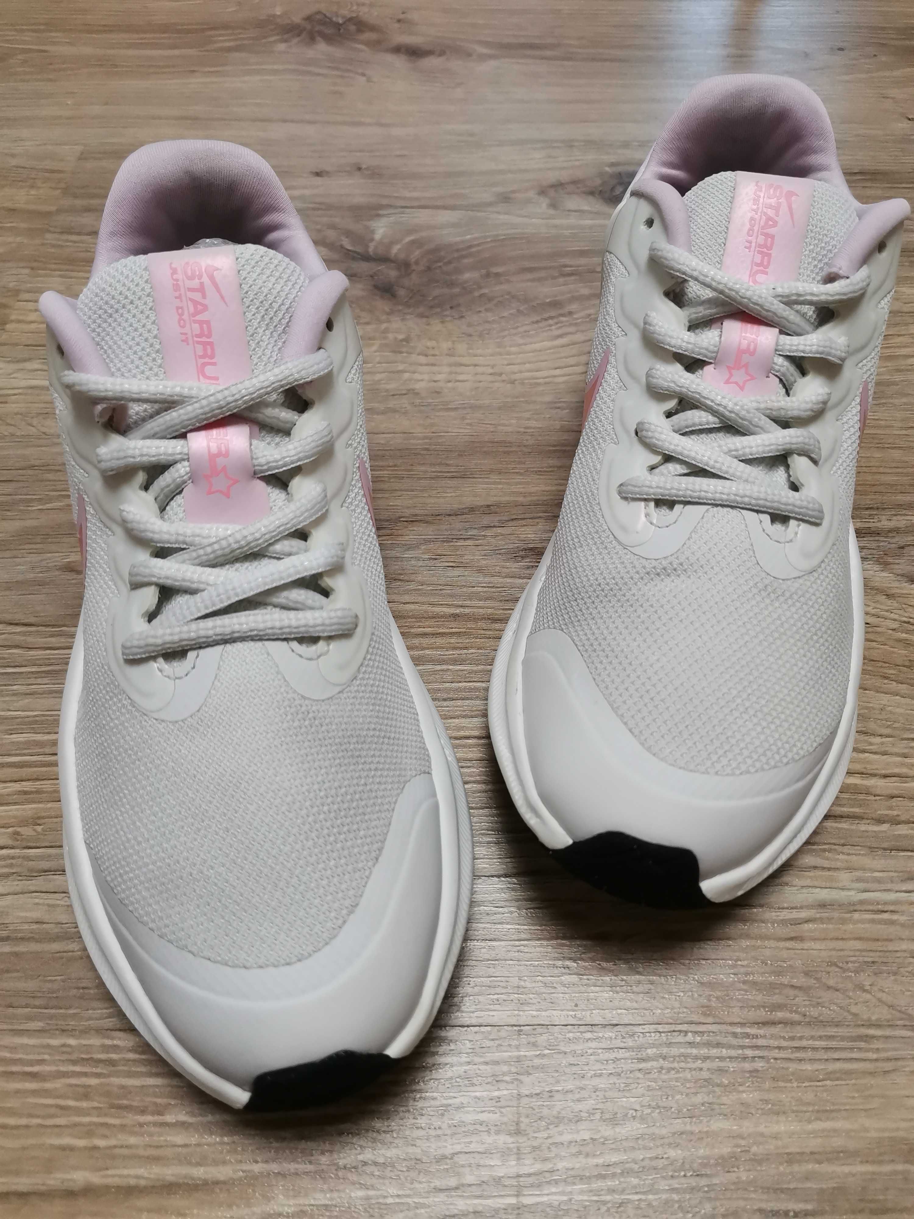 Продам кросівки Nike Star Runner 35,5 розміру.