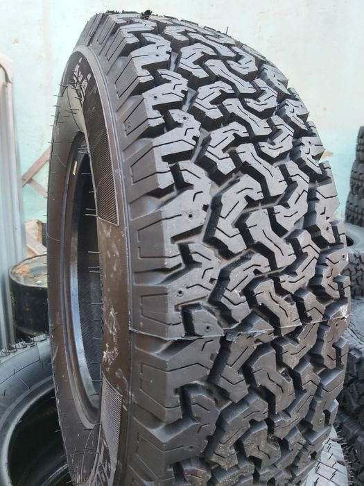 Opony Equipe 215/75 R16 BFg At