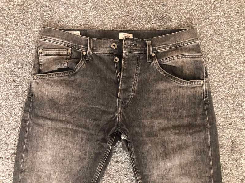Spodnie Pepe Jeans Regular rozmiar L stan bardzo dobry