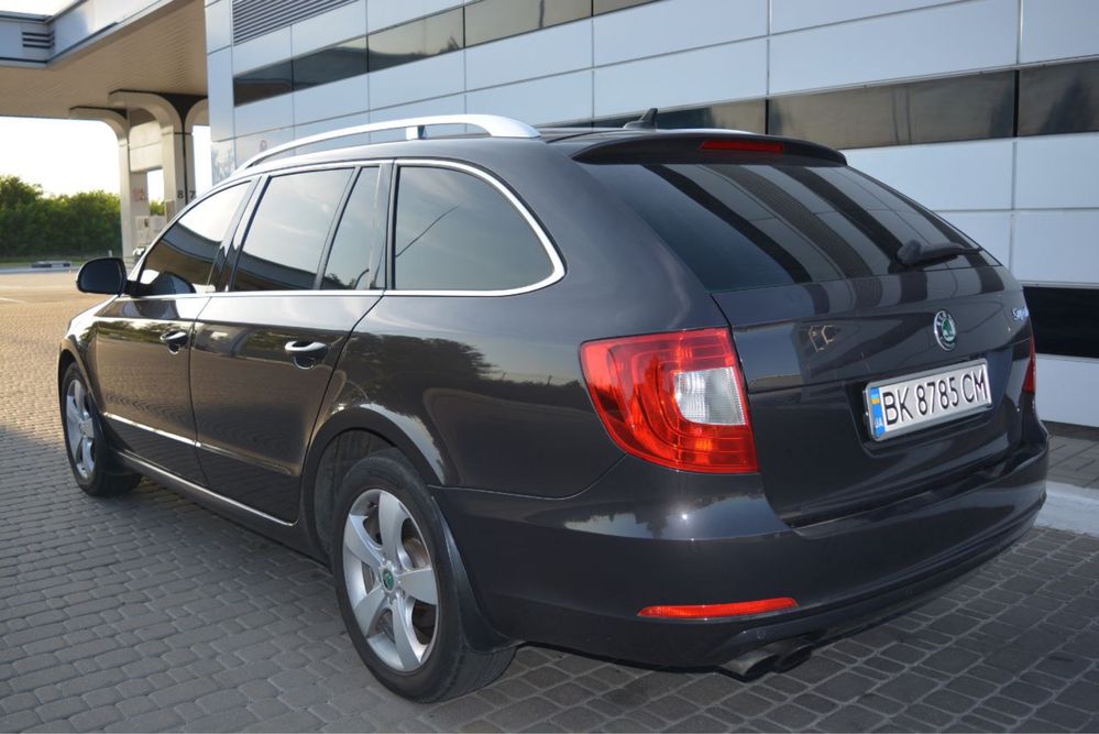 Skoda Superb 2 2010р. || покоління, в кузові універсал.
