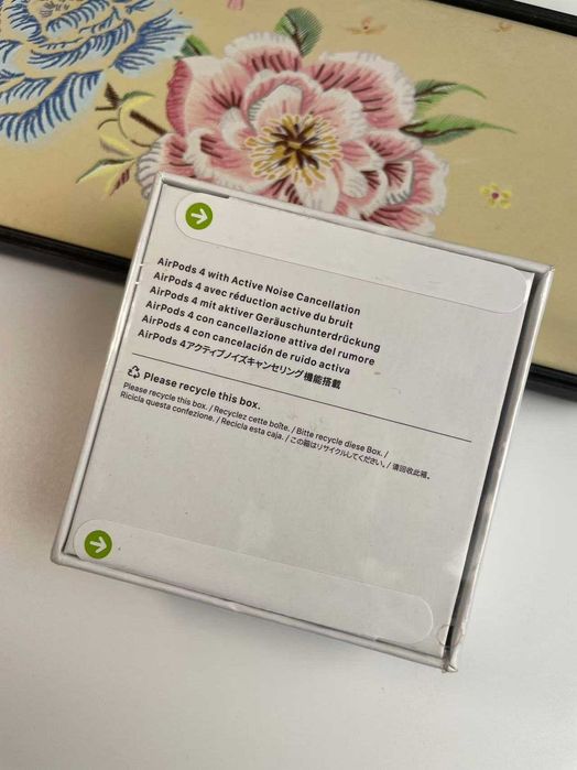 NOWA Atrakcyjna cena Słuchawki Apple airpods 4