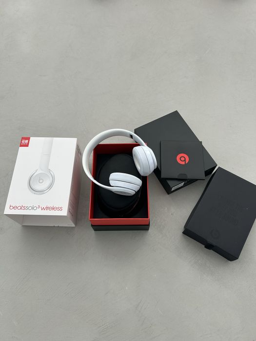 Beats Solo 3 estado novo