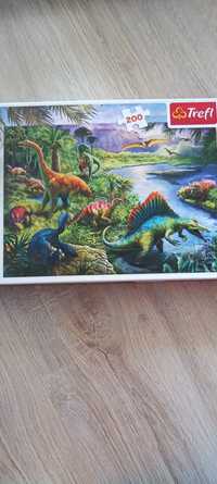 Puzzle Trefl Dinozaury 200 elementów