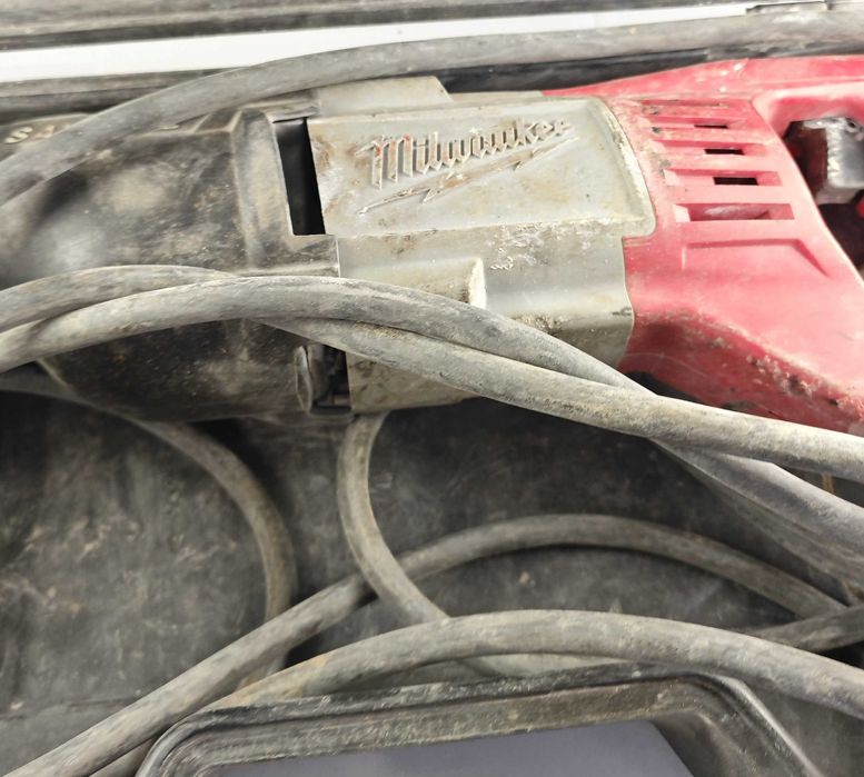 Piła szablasta elektryczna Milwaukee 1500 W