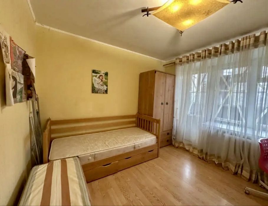 Срочно ! Продам 4к квартиру Победа 5 Петра Дорошенко