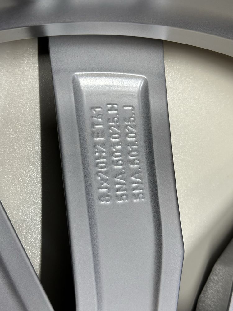 Оригінальний диск Volkswagen Tiguan 1шт 5х112 R20. 5NA601025H