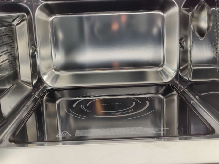 Mikrofalówka Cecotec GrandHeat 2000 Flatbed Steel 700W